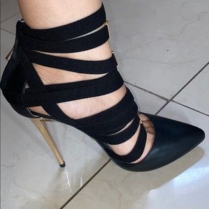 Bebe Keitelynn size 7